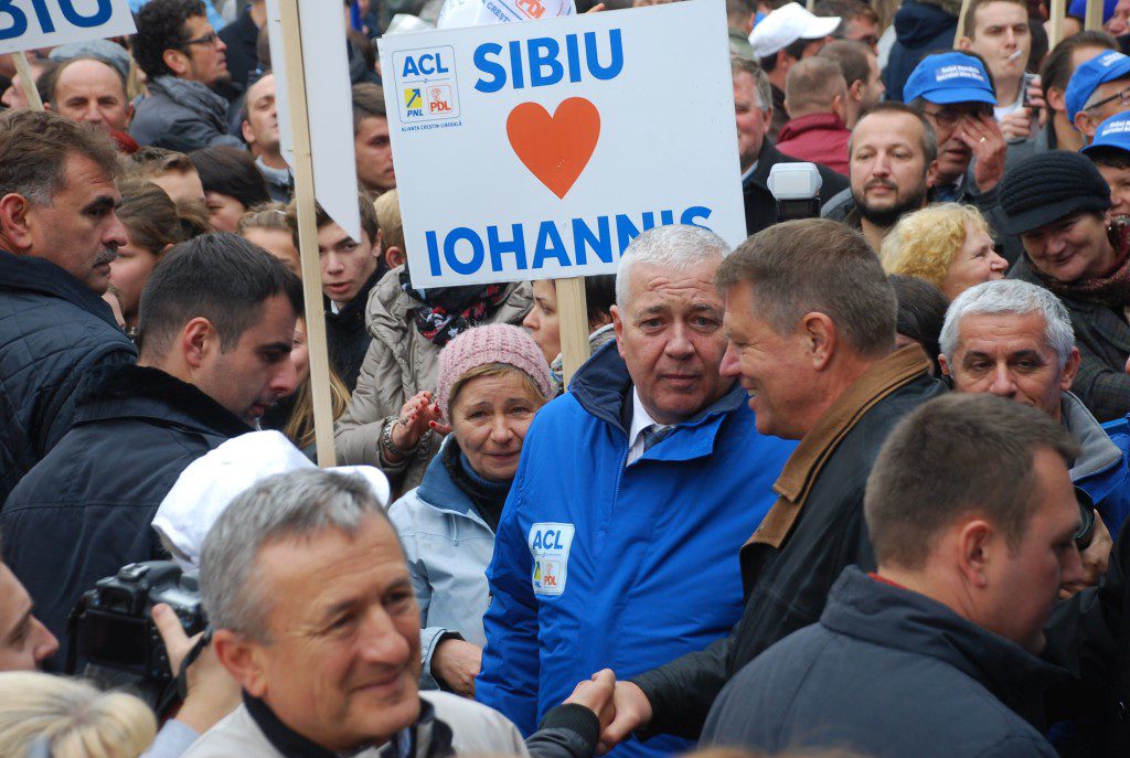 Klaus Iohannis azi 10